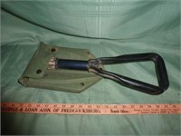 US Military Folding Metal Shovel w/ Case