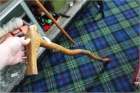 BIRD HANDLE CARVED WOODEN CANE