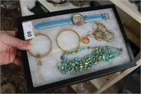WATCH - COSTUME JEWELRY - DISPLAY NOT INCLUDED