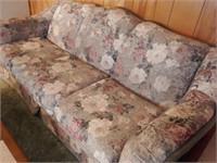 Benchcraft floral 3 cushion sofa