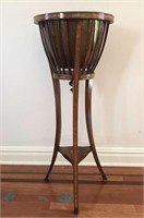 EARLY 20TH C. PLANT STAND