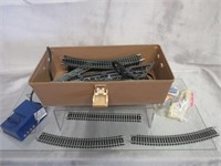 Train Track & Power Supply -HO Scale