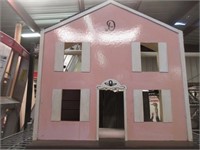 Wood Doll House