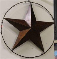 Large Metal Texas Star with Barb Wire