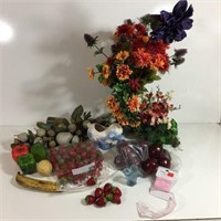 Selection of Floral & Décor
