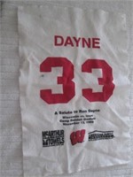 Salute To Ron Dayne Wisconsin Badgers Towel