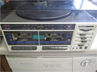 Vintage Soundesign Turntable Cassette Player