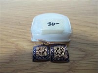 Nice Set of Cufflinks w/ Case