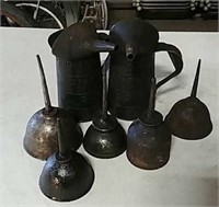 Variety of oil cans