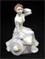 Vtg Royal Doulton Summer's Day 7" Figurine