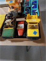 Flat of  metal toys, tonka Nyflint, jeep and