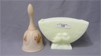 Fenton paonted medallion bell and bird fan vase