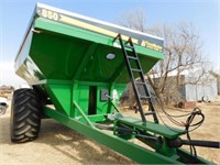 2012 Crustbuster 850 Grain Cart