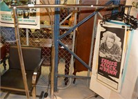 Vintage chromed adjustable clothes rail