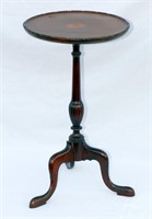 Vintage 3 Legged 21" Pedestal Table