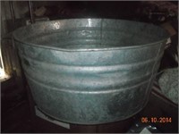 Large galvanized washtub