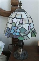 Tiffany Style Table Lamp-14 Inches Tall