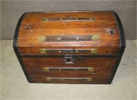 Vintage Dome Top Trunk
