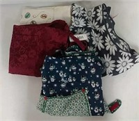 4 Assorted Aprons