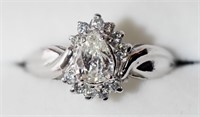 10K pear shaped diamond ring size 5.5