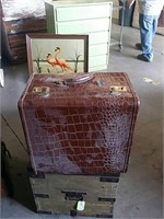 Alligator pattern Brown suitcase as is