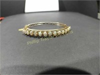 14 Karat Gold Bracelet with Opals