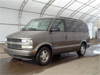 1999 Chevrolet Astro Van LS AWD Mini Van