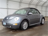 2004 Volkswagen Beetle 2D Convertable