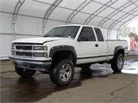 1995 Chevrolet Silverado 1500 4X4 Extra Cab Pickup