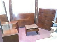 Bedroom suit, bed, dresser, vanity & bench