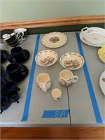 Royal Doulton Bunnykins Child's Set Of Dishes