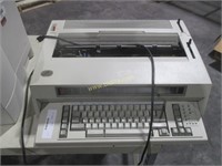 IBM Wheel Writer 10 Series II