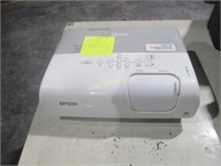 Epson EMP S5 LCD Projector