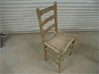 Ladder back rope bottom chair