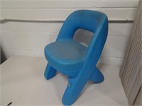 Molded plastic children's chair