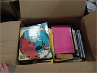 Box of assorted childrens books (with dr seuss)