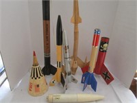 Neat parts for toy rocket ships