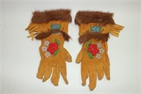 Leather And Fur Gloves