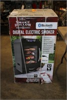 Smoke Hallow Digital Electric Smoker