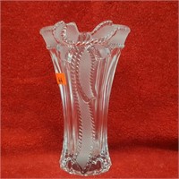 Clear Vase with Bow Design