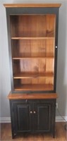 Wood hutch/bookcase with four shelves and two