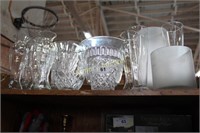 LOT - GLASS VASES