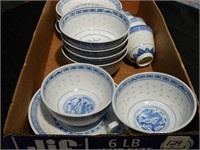 Chinese Dish Set - 2 Regular tea cups w/saucers &