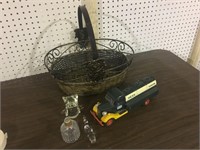HESS TRUCK ,GLASSWARE AND BASKET