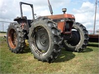 '89 Case 1394 Tractor