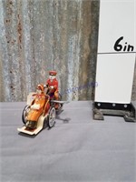 Tricycle tin wind-up toy