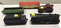Lionel 675 Locomotive w/Tender & (3) Cars