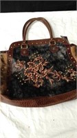Nice handbag purse very nice condition