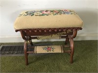 VICTORIAN BENTWOOD LADIES SEWING BENCH