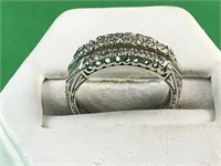 14K  WHITE GOLD TRIPLE ROW DIAMOND RING